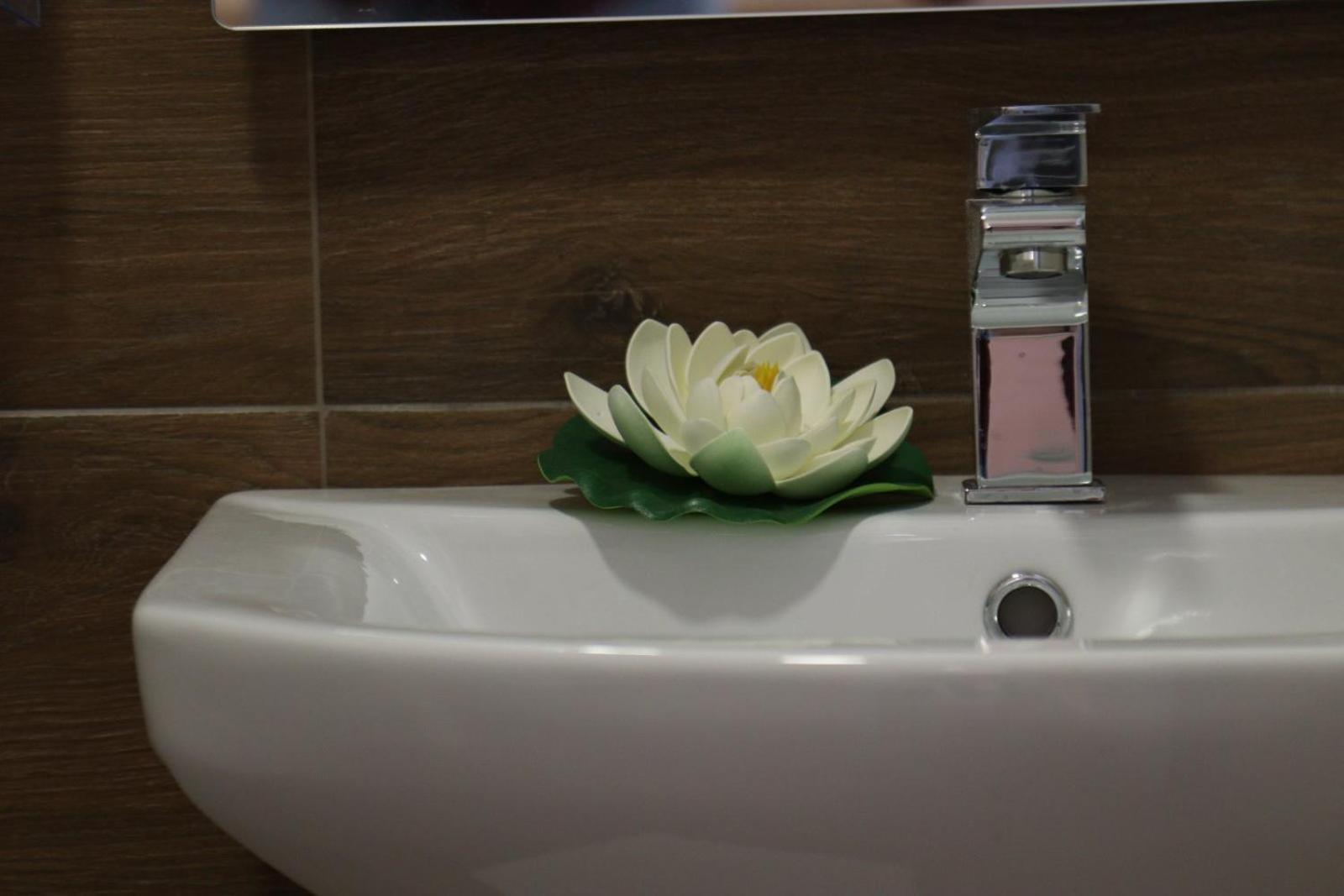 Apartmani Happy House Surčin Esterno foto
