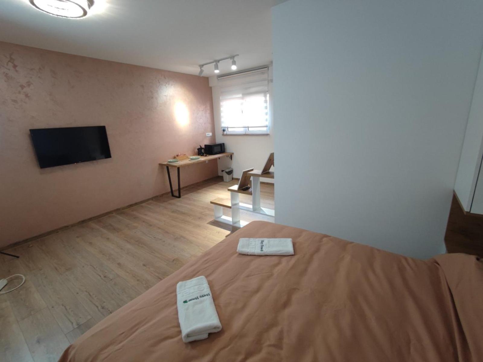 Apartmani Happy House Surčin Esterno foto